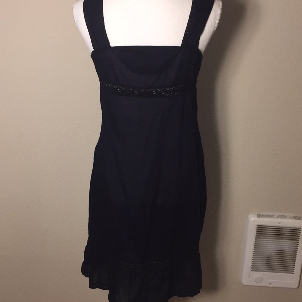 Converse Women’s Sun Dress - Picture 4 of 7